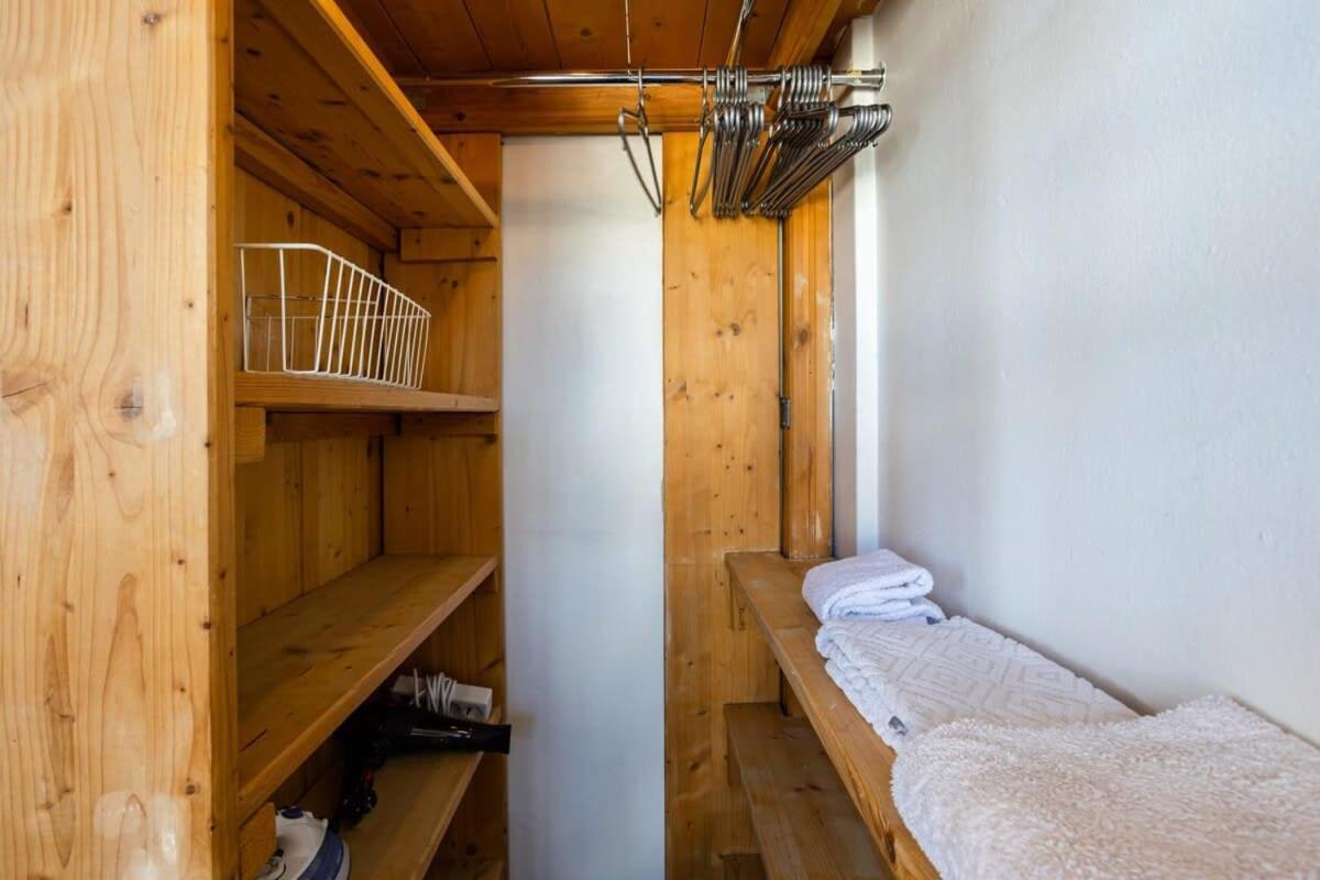 Acropolis Cozy In The Heart Of Апартаменты Афины